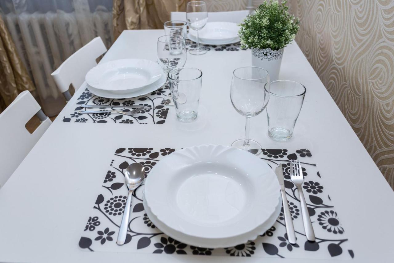 Apartment Near Zybitskaya Minsk Extérieur photo
